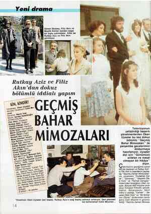  Gönen Bozbey, Filiz Akın ve Müşfik Kenter (soldan sağa) bir toplu çekimdeler. Altta ise Rutkay Aziz ve Filiz Akın görülüyor.